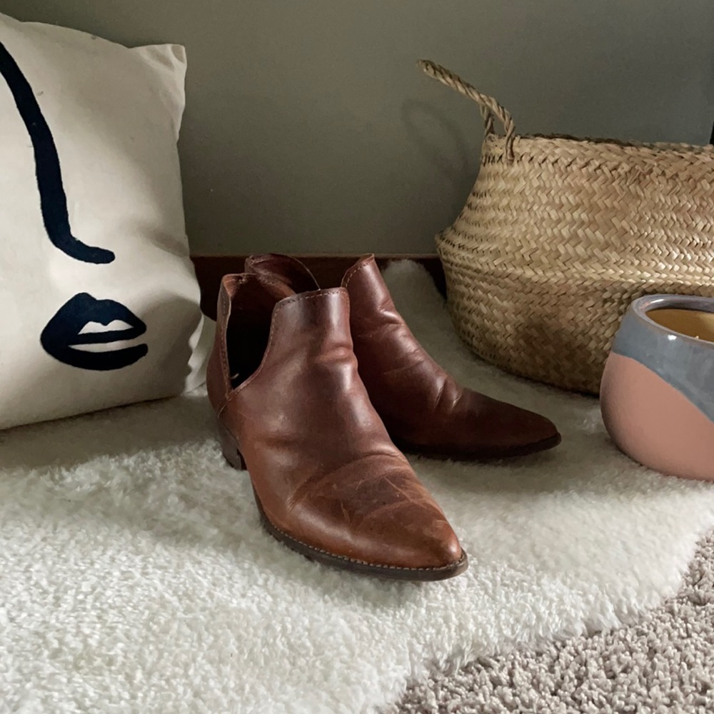 COPY - Steve Madden Cutout booties